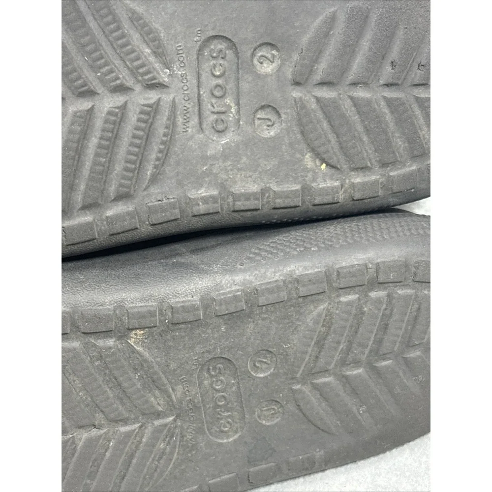 Crocs‎ Mega Crush Clogs Juniors 2 Platform Black Wedge Kids Youth Slip On Iconic